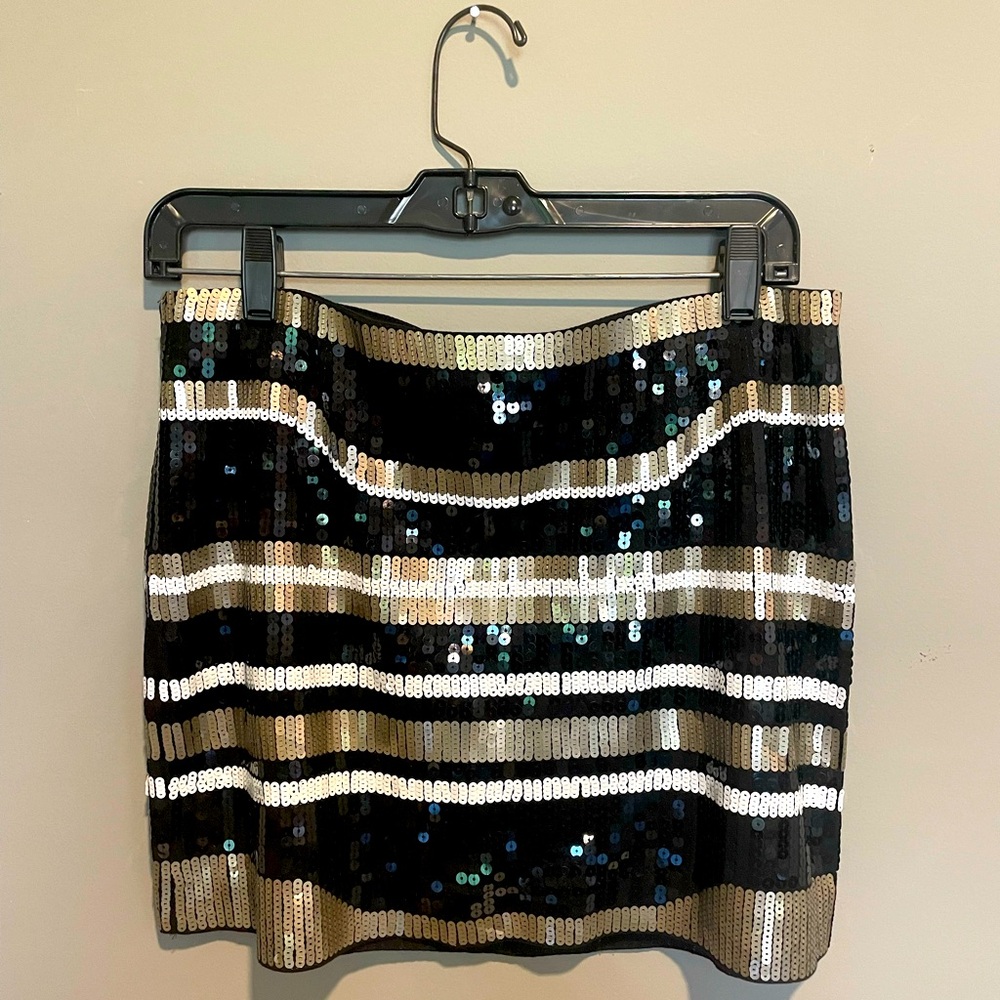 Sequin miniskirt with black/gold/white sequins